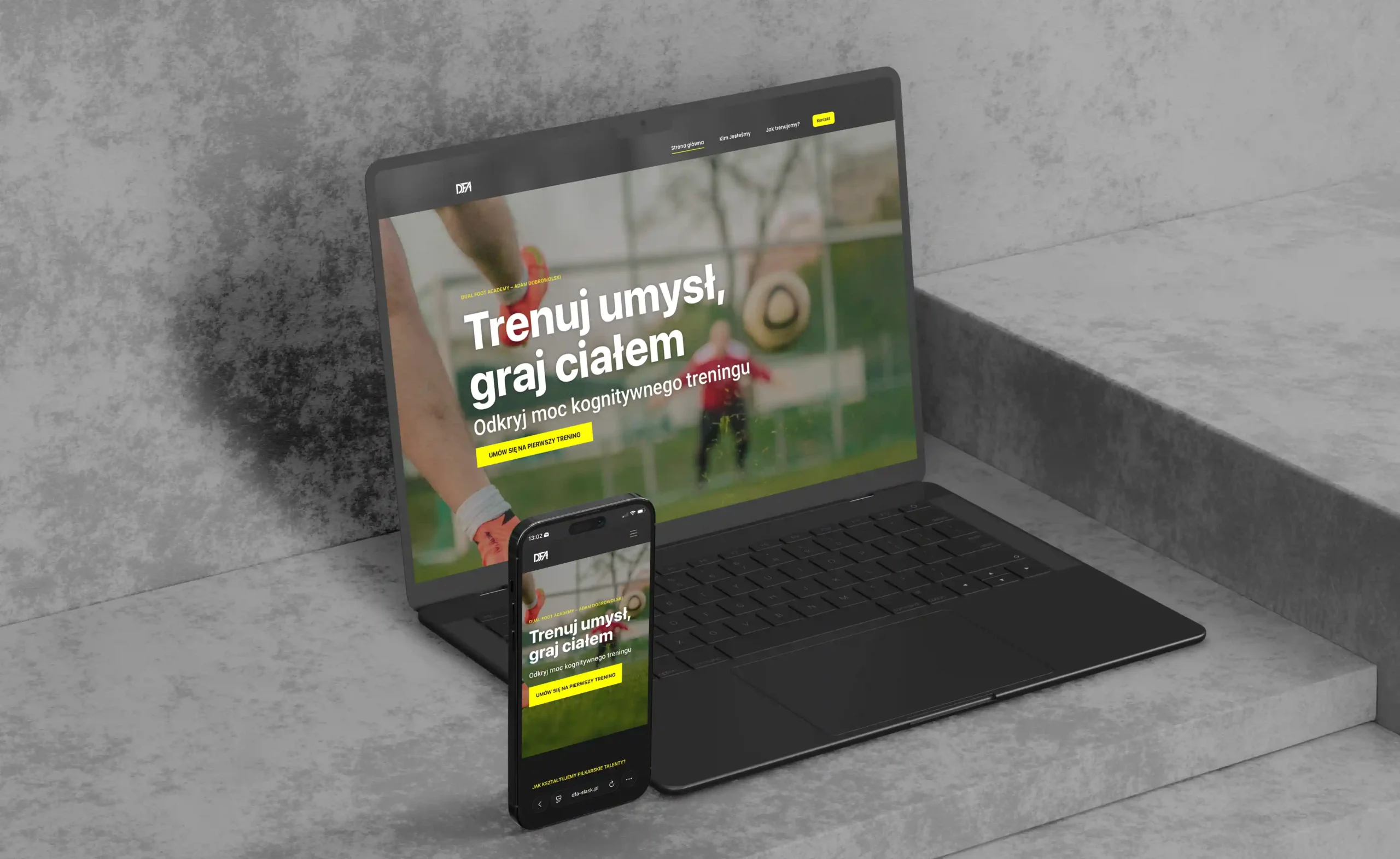 strona dfa-slask pokazana na laptopie oraz telefonie